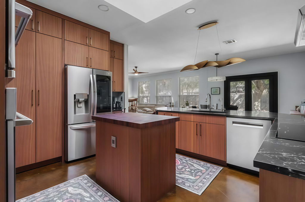 cabinet installation Austin TX
